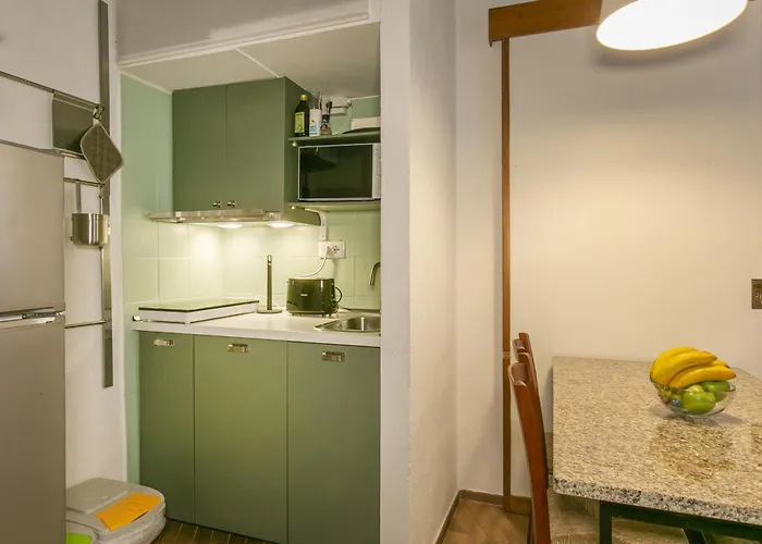 Trevi Little Palace #4 Apartamento